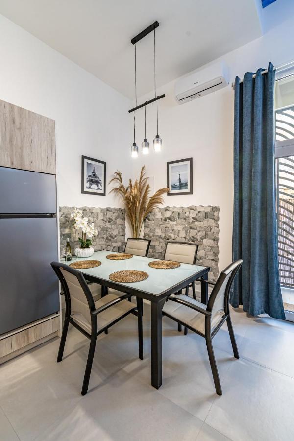 Exquisite Studio Apartment With An Original Design 발렌시아 외부 사진