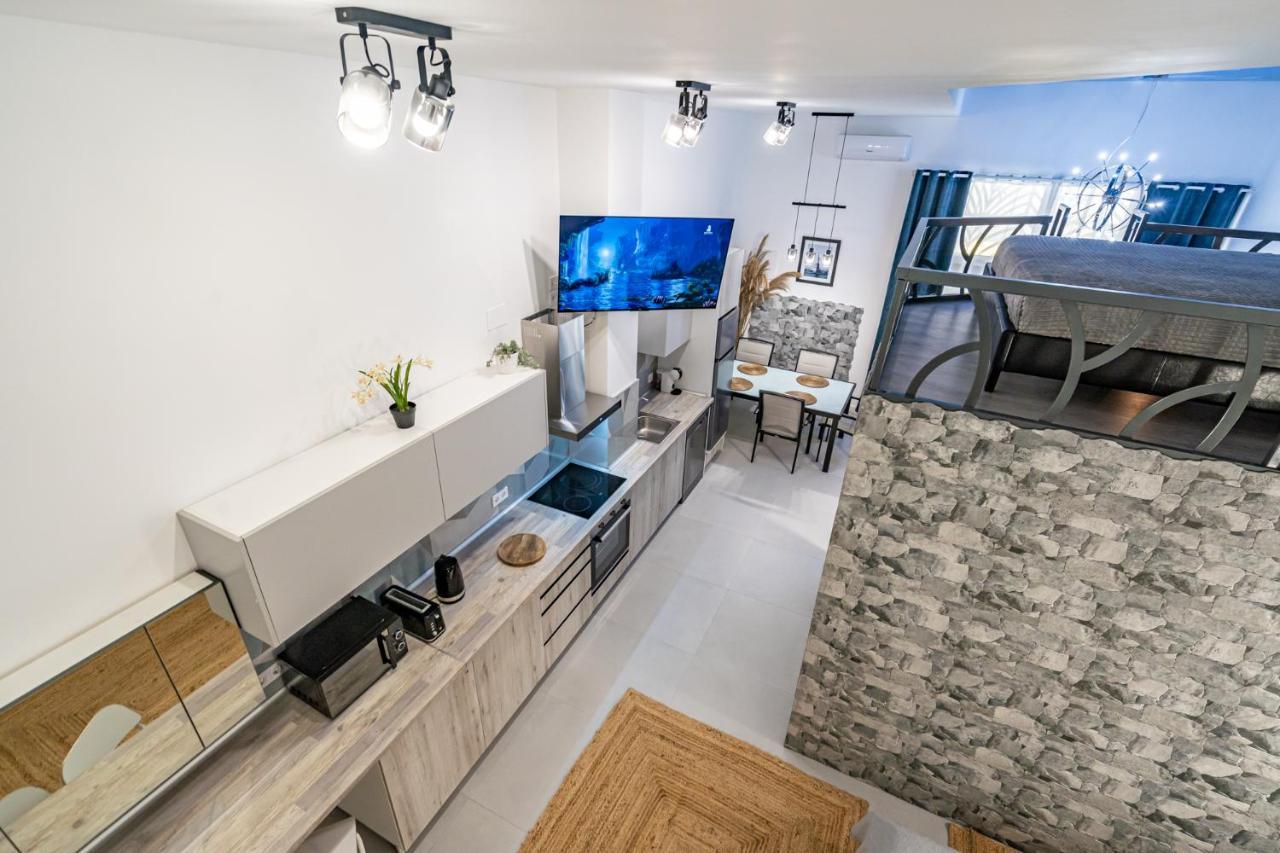 Exquisite Studio Apartment With An Original Design 발렌시아 외부 사진