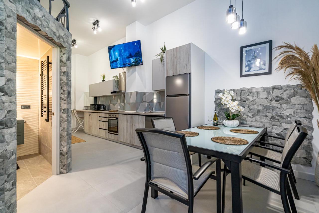 Exquisite Studio Apartment With An Original Design 발렌시아 외부 사진