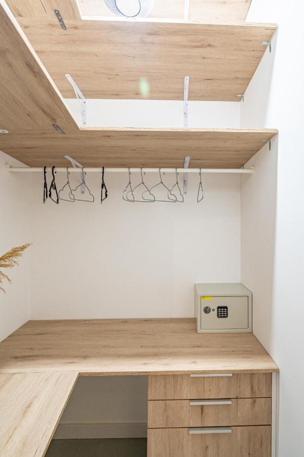 Exquisite Studio Apartment With An Original Design 발렌시아 외부 사진