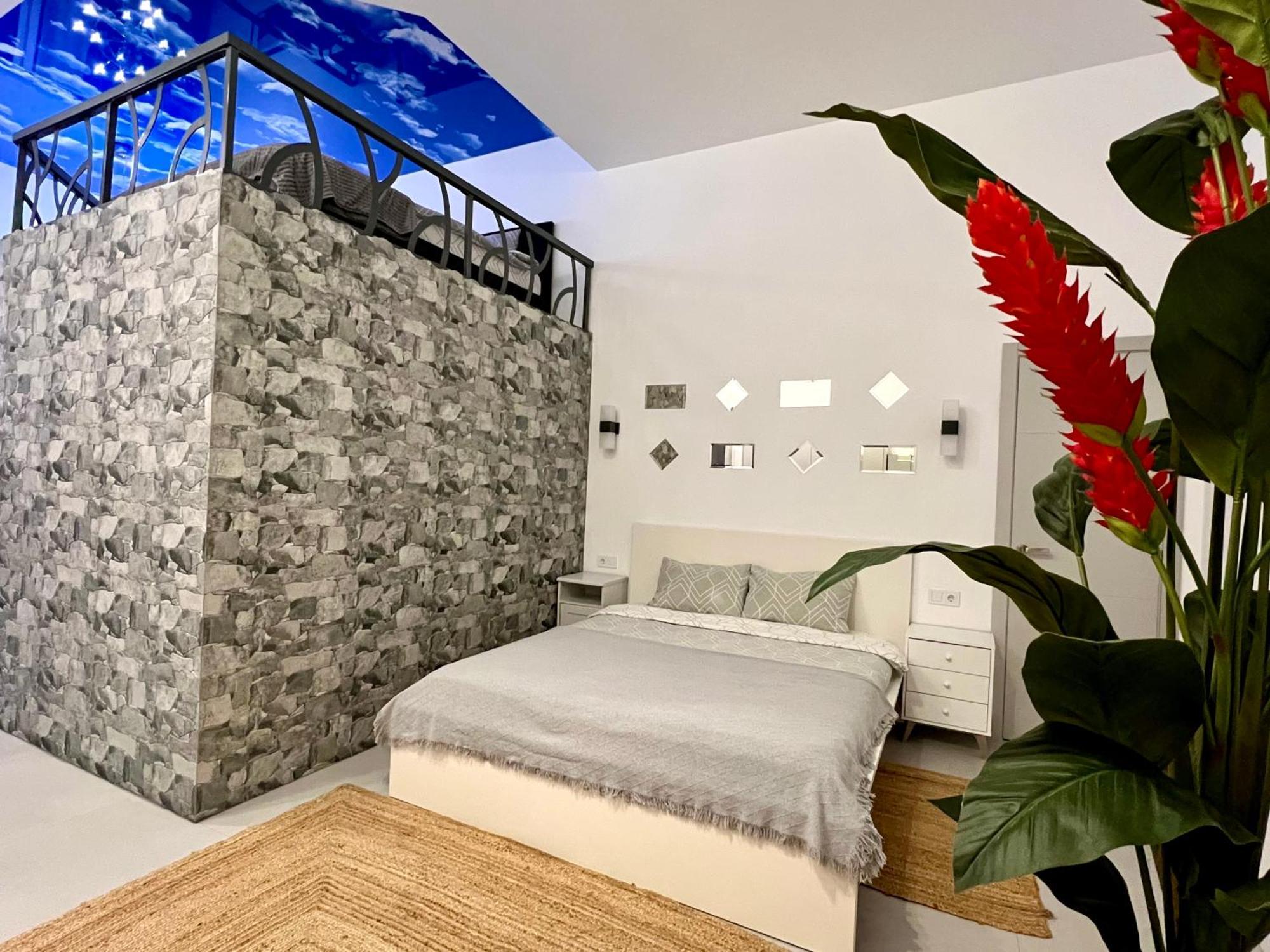 Exquisite Studio Apartment With An Original Design 발렌시아 외부 사진